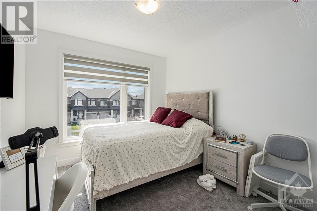 Listing 1356949 - Large Photo # 17