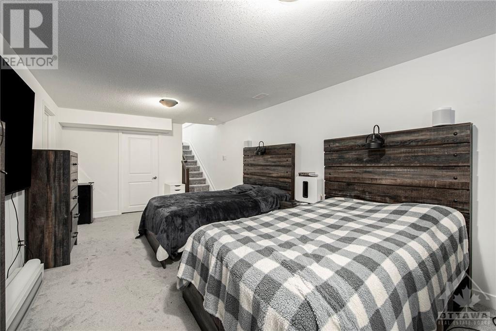Listing 1356949 - Large Photo # 25