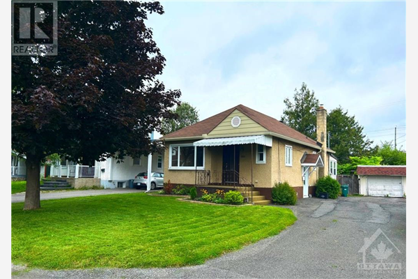 659 DONAT STREET, Ottawa