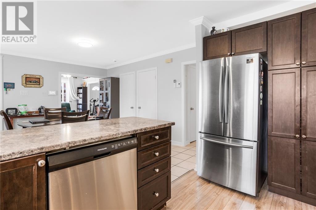 Listing 1357099 - Large Photo # 15