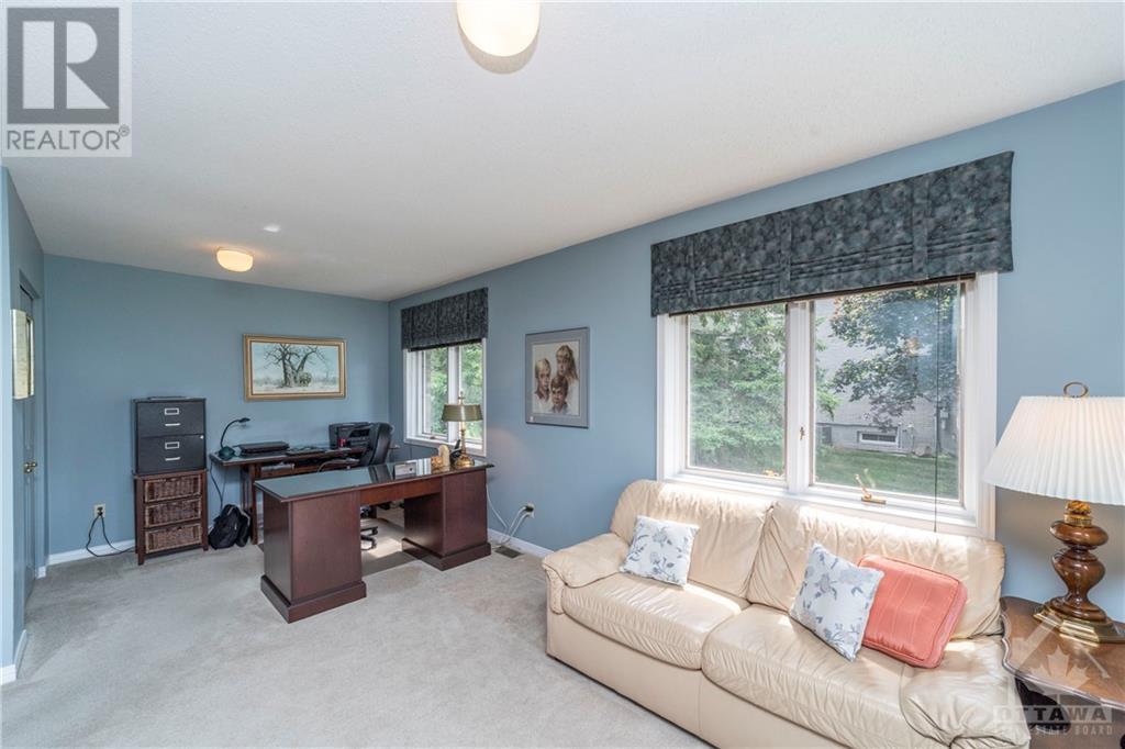 5533 SOUTH ISLAND PARK DRIVE