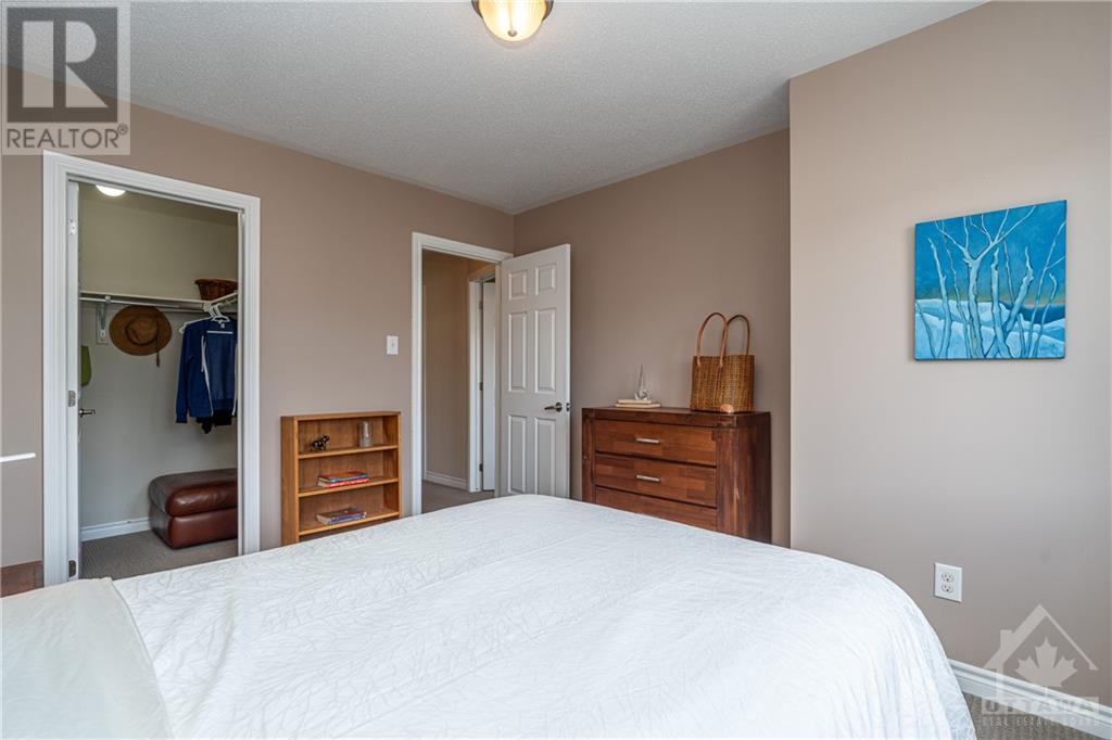 Listing 1357272 - Large Photo # 17
