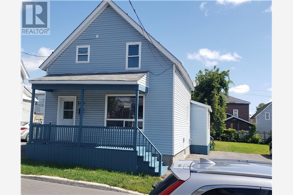 208 LOUISA STREET, Cornwall