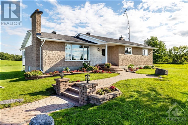 1916 DU GOLF ROAD, Clarence-Rockland