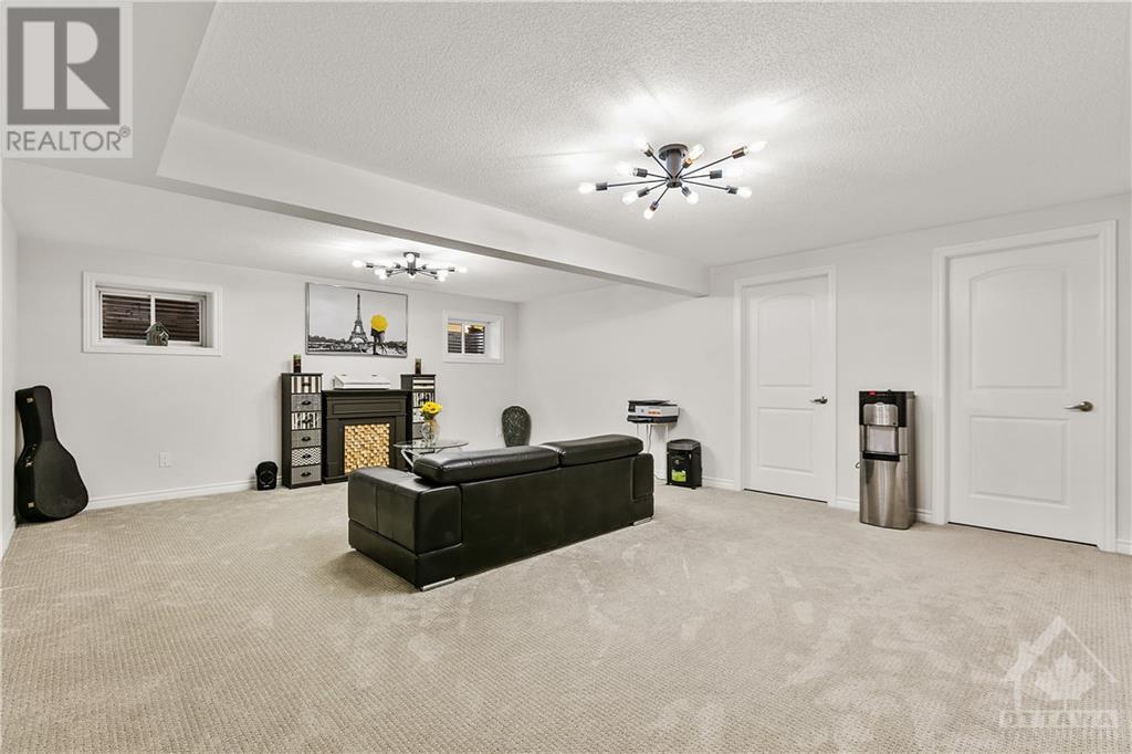 153 AUBRAIS CRESCENT