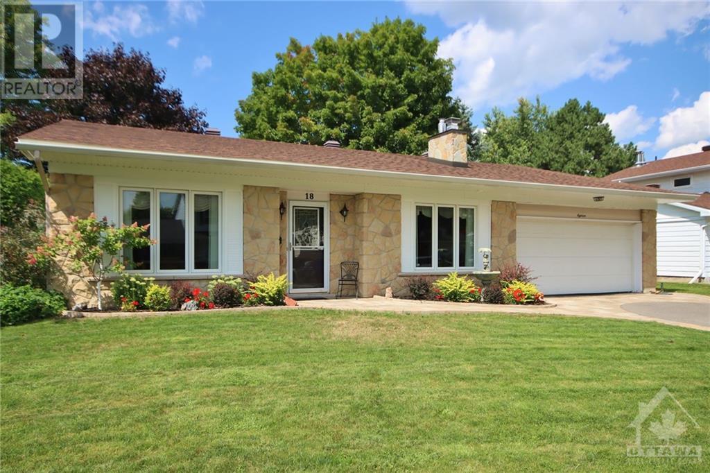 Listing 1357964 - Large Photo # 1