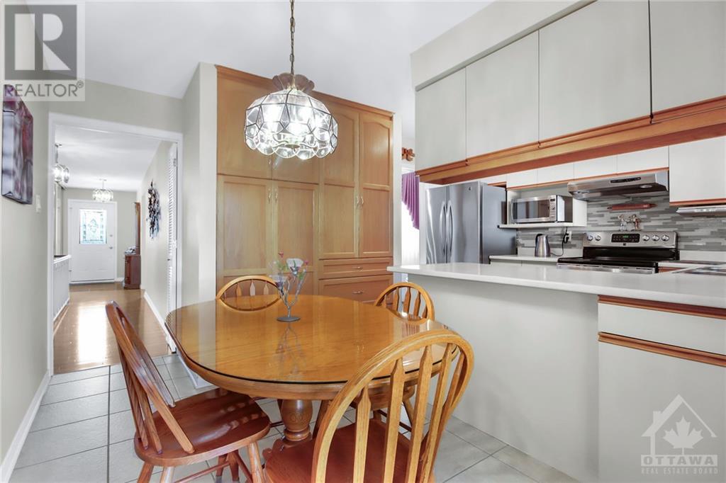 Listing 1357964 - Large Photo # 14