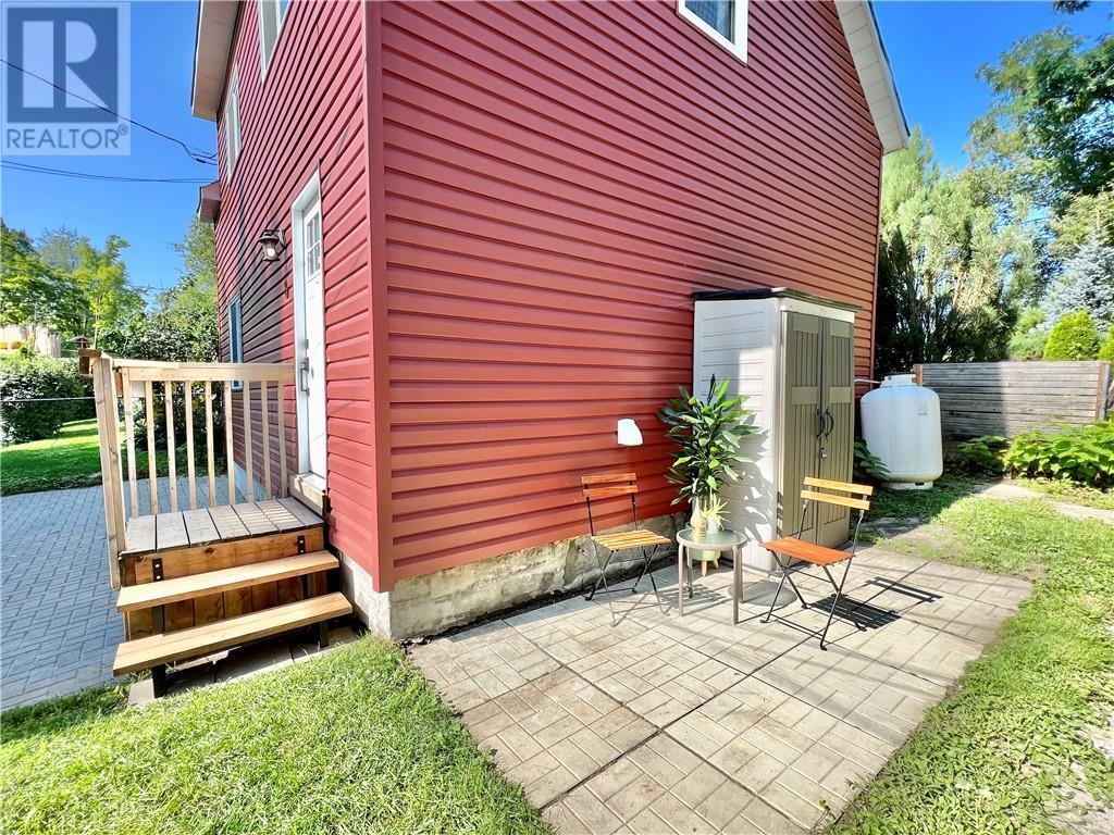 Listing 1358142 - Large Photo # 4