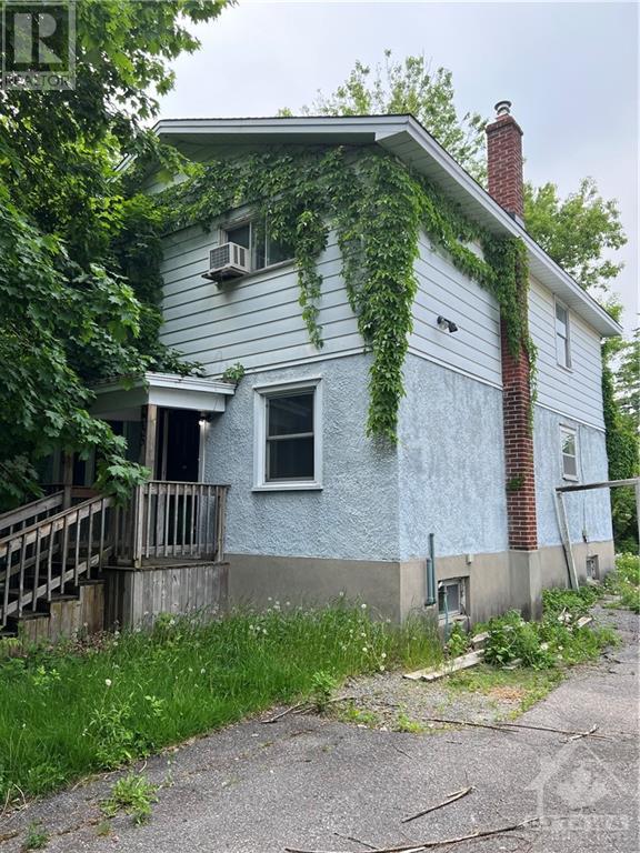 235 BELFORD CRESCENT