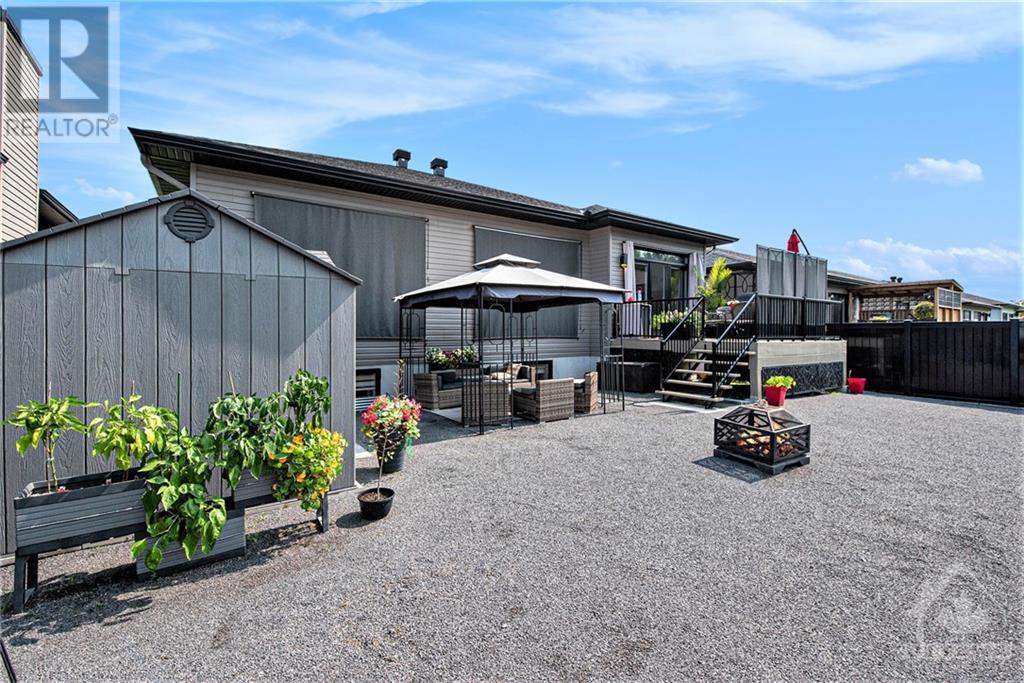 Listing 1358213 - Large Photo # 27