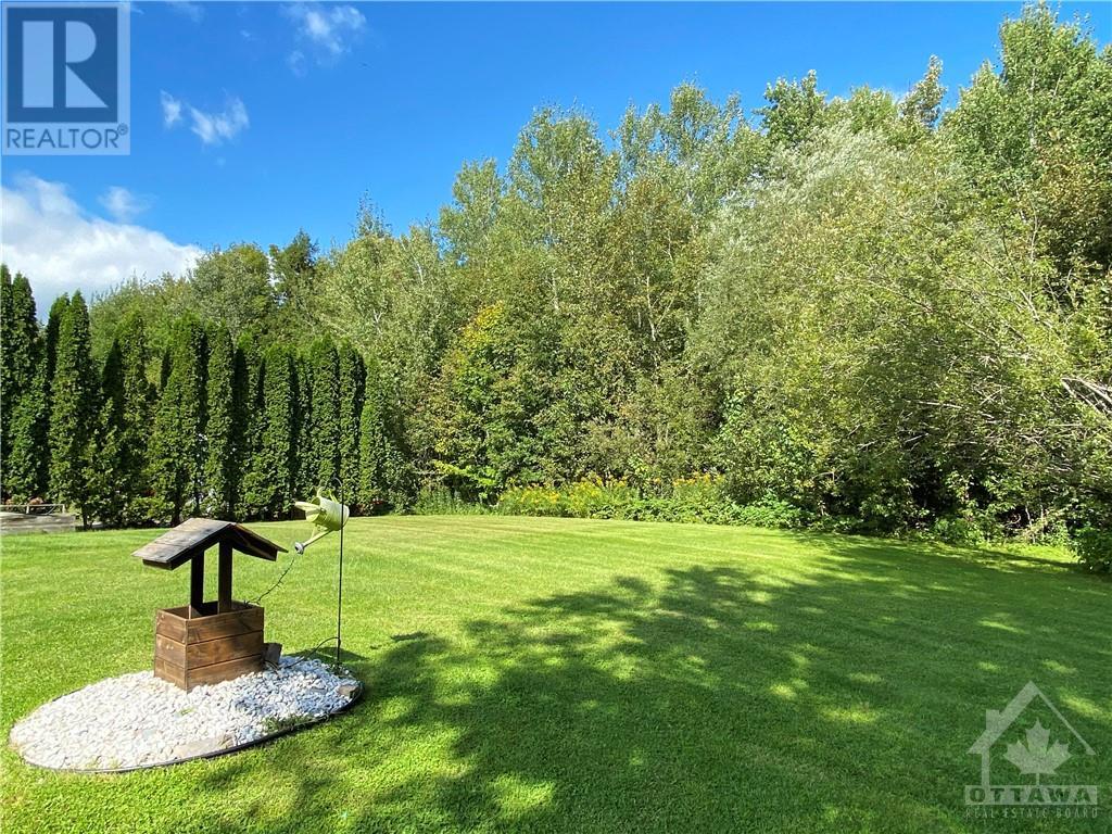 Listing 1358266 - Large Photo # 24