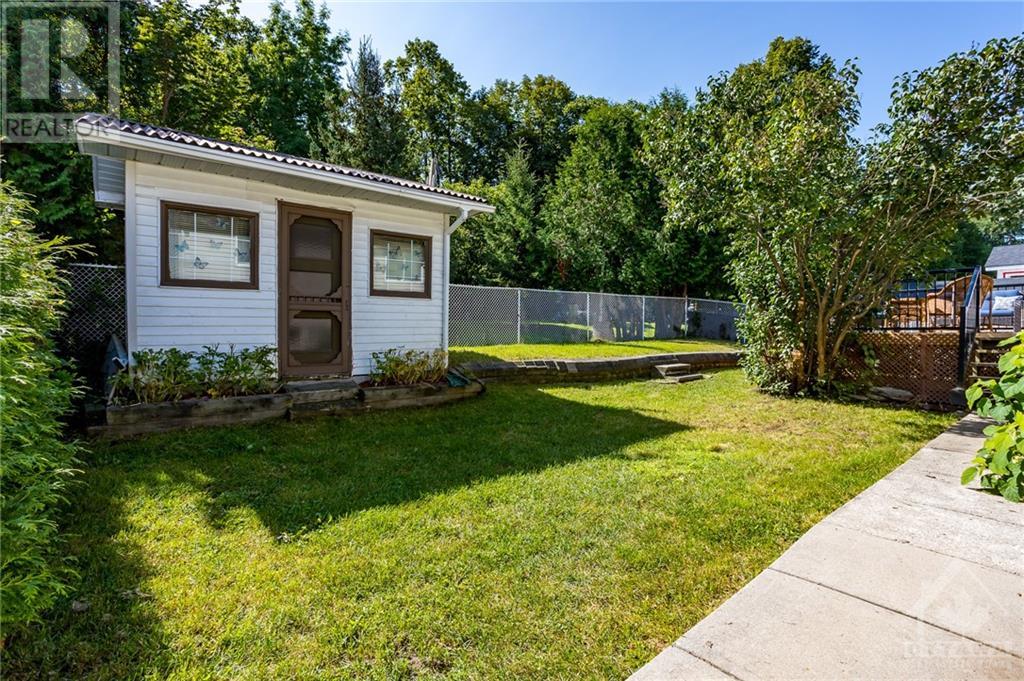 3384 DESCOTES CIRCLE