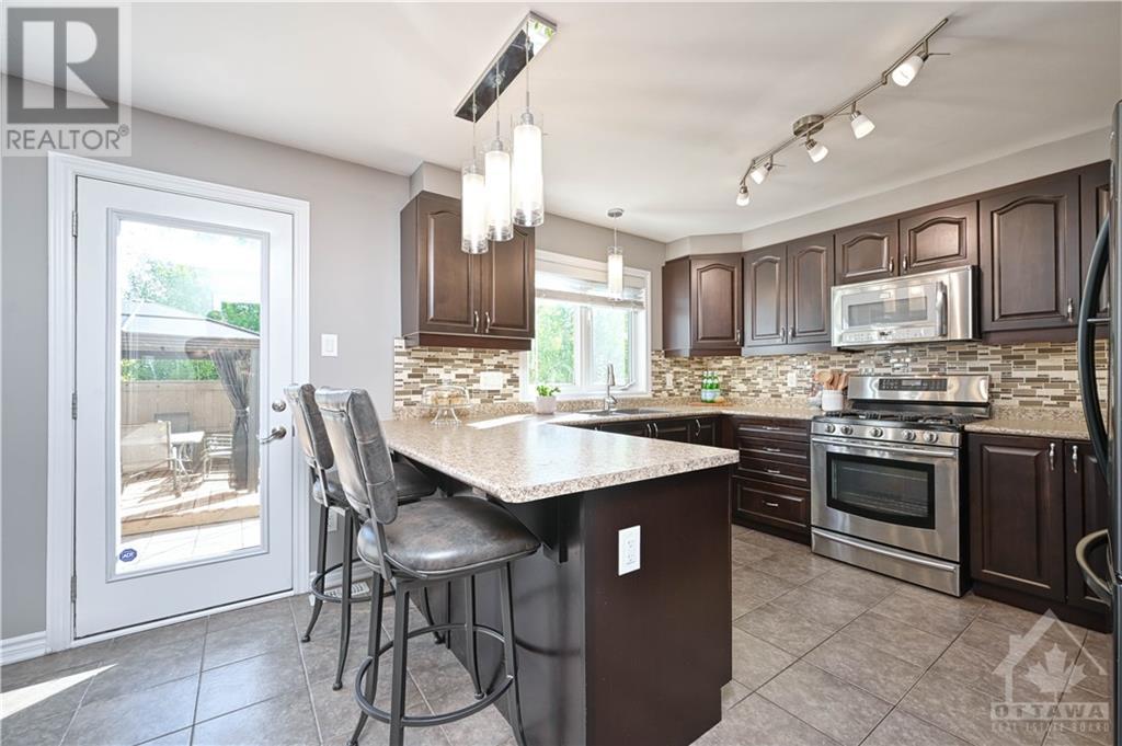 Listing 1358383 - Large Photo # 10
