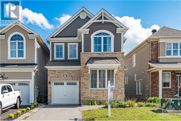 236 WILLOWDUSK STREET, Kanata