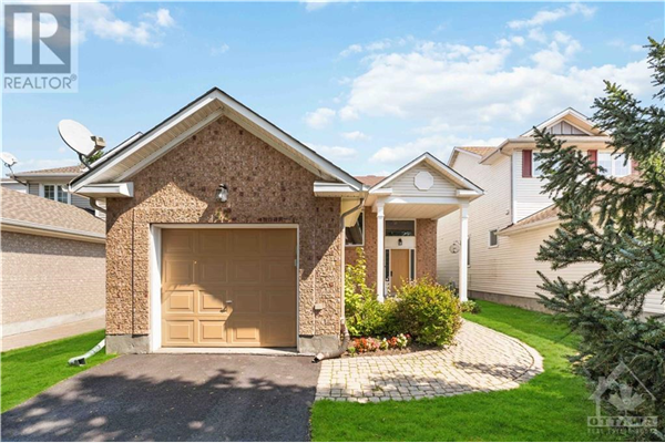 43 MORESBY DRIVE, Ottawa