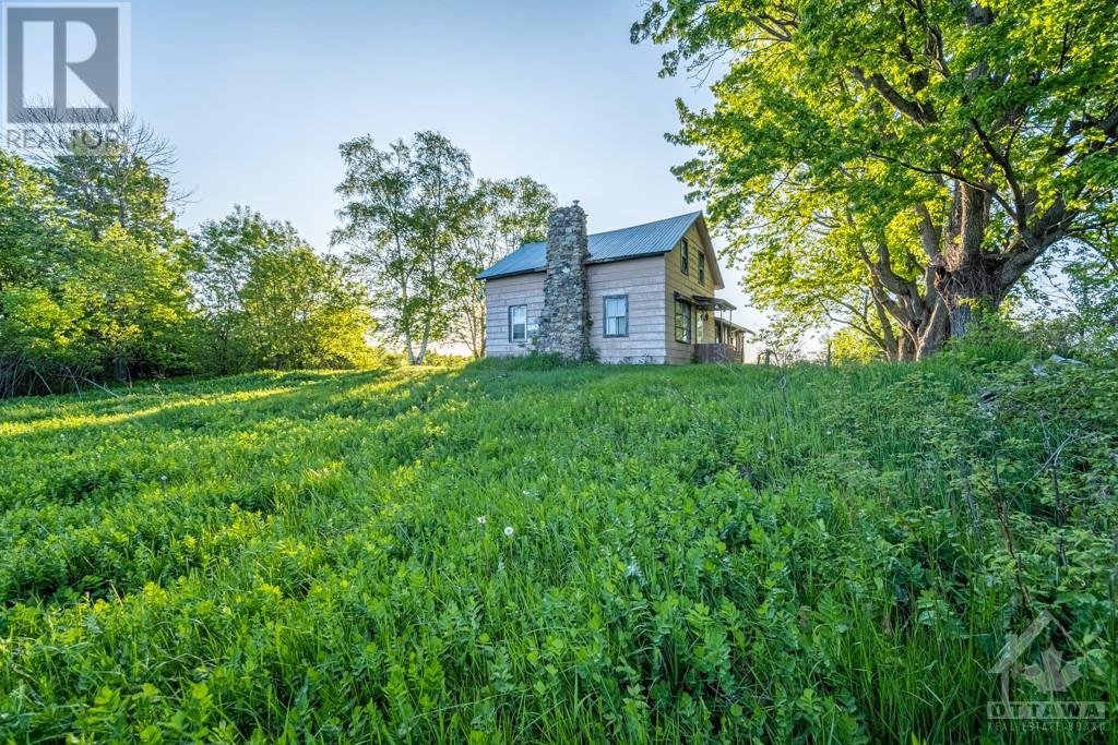2720 WYLIE ROAD