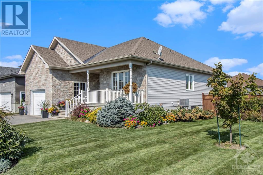 Listing 1358632 - Large Photo # 2