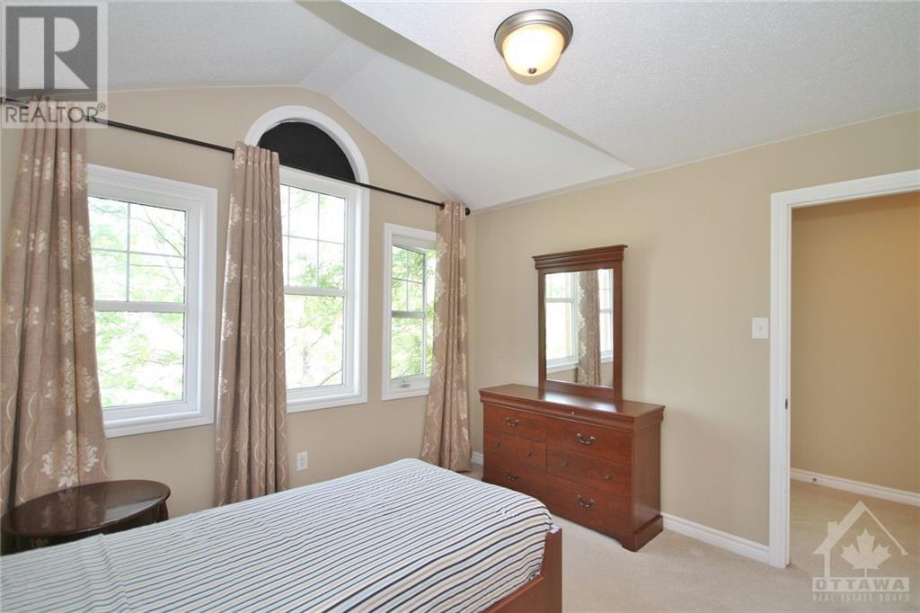 Listing 1358778 - Large Photo # 25