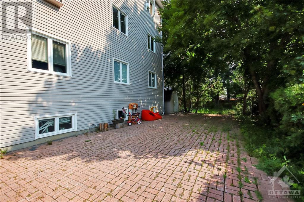 Listing 1358783 - Large Photo # 3