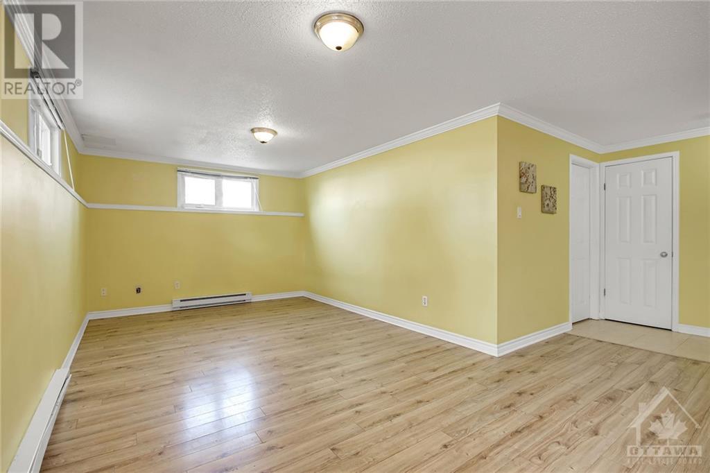 Listing 1358783 - Large Photo # 14