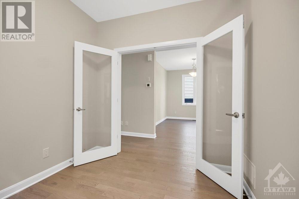 548 ANCHOR CIRCLE