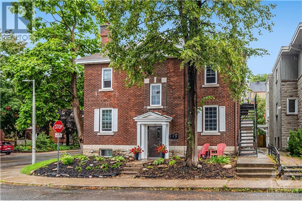 113 LOWER CHARLOTTE STREET, Ottawa