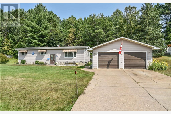 668 BIRCH STREET, Pembroke
