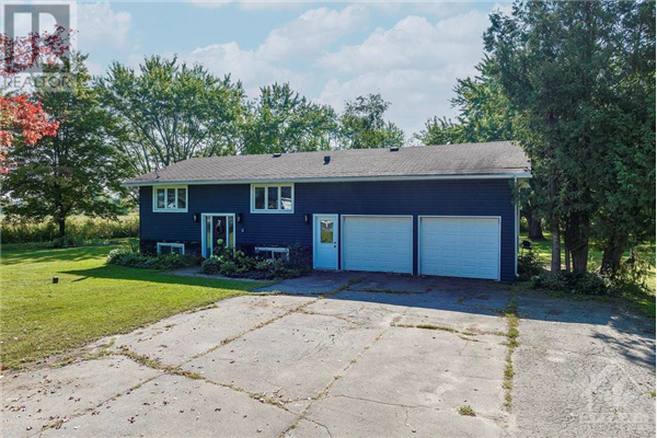 720 SLATER ROAD, Kemptville