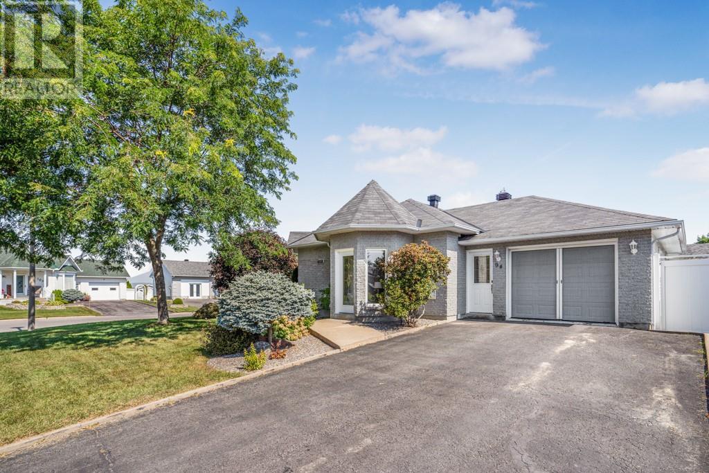 Listing 1359158 - Large Photo # 2
