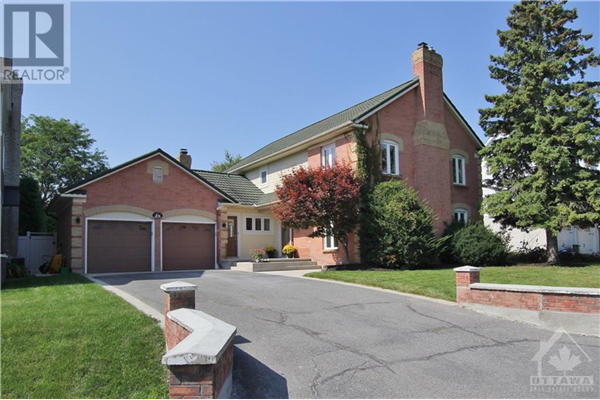 24 BIRDSTONE AVENUE, Stittsville