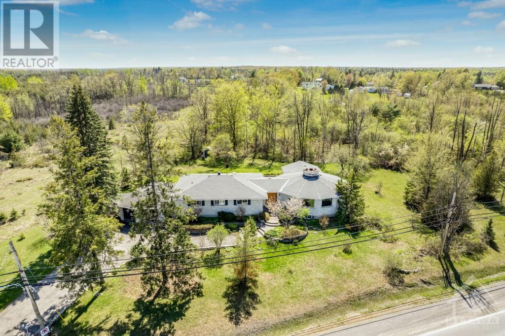 Listing 1359183 - Large Photo # 25