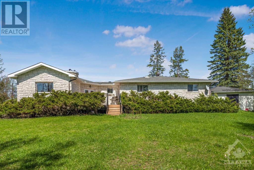 Listing 1359183 - Large Photo # 24