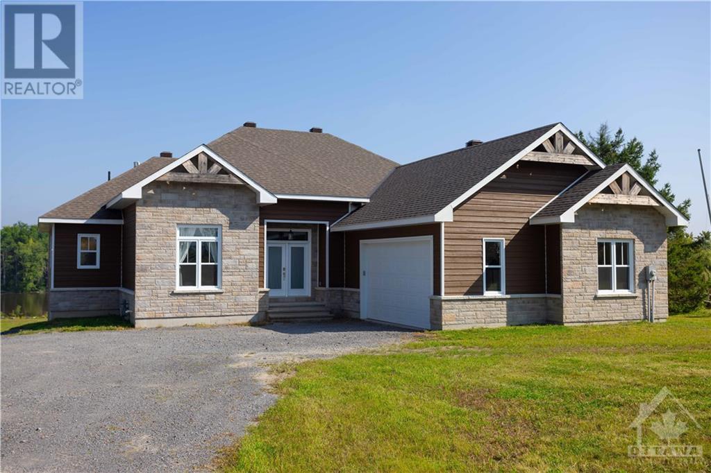 Listing 1359212 - Large Photo # 1