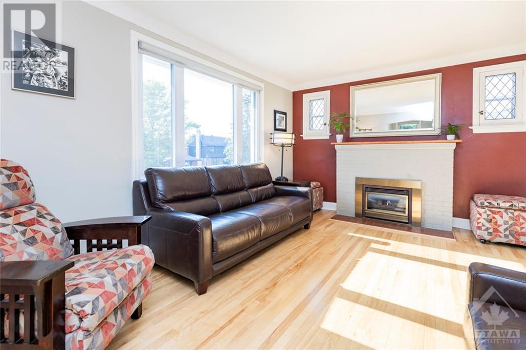 853 IROQUOIS ROAD