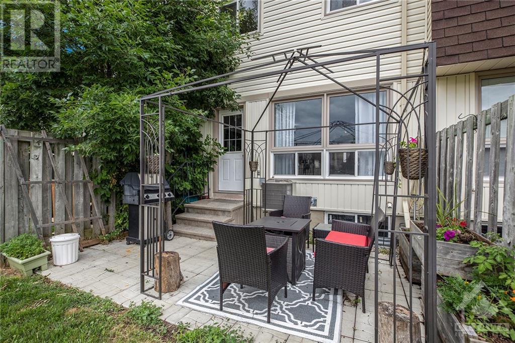 Listing 1359318 - Large Photo # 28
