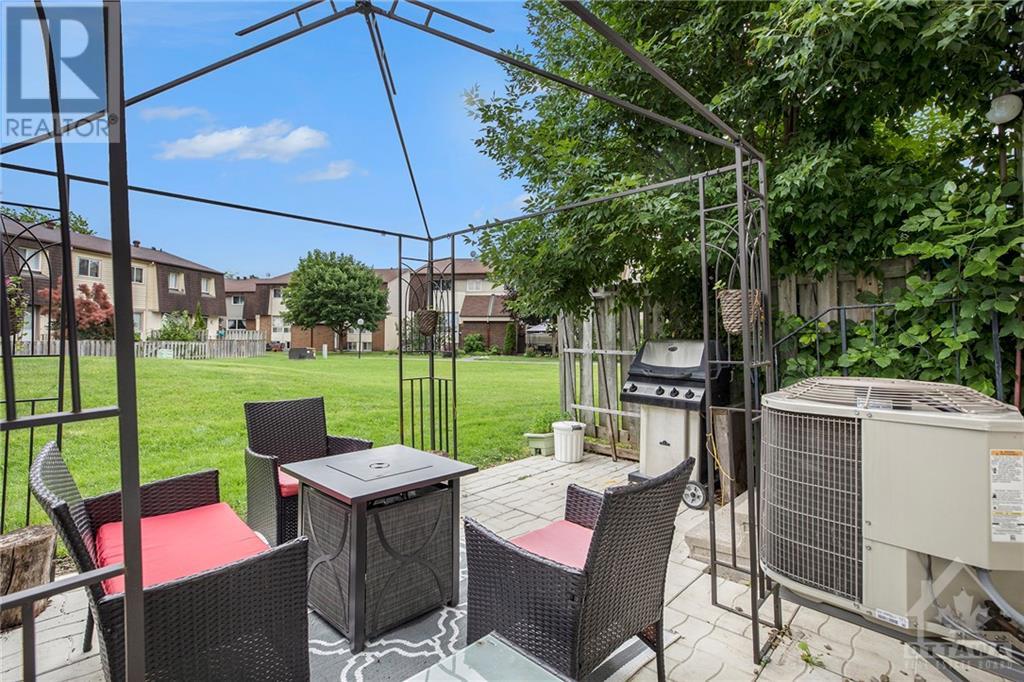 Listing 1359318 - Large Photo # 27