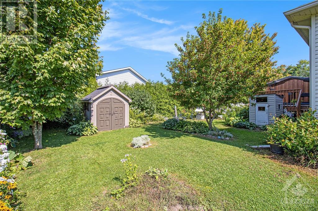 Listing 1359341 - Large Photo # 24