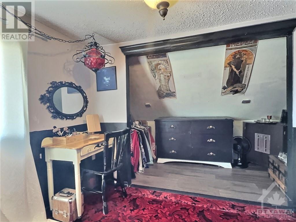 Listing 1359417 - Large Photo # 23