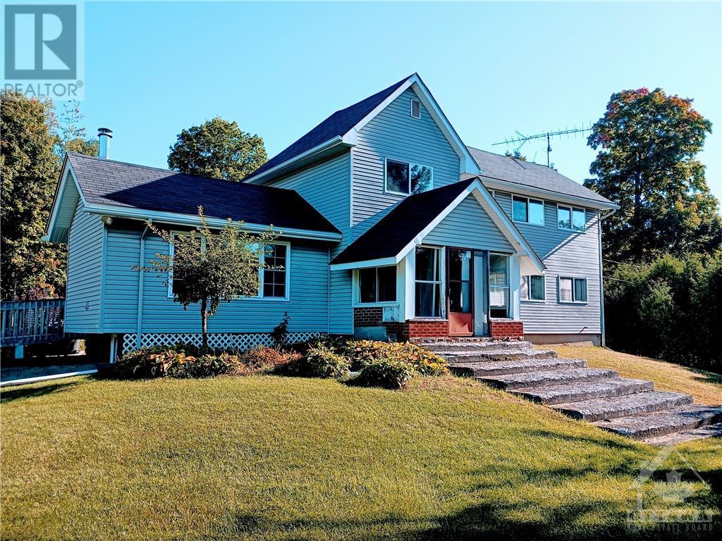 1025 COUNTY RD 44 ROAD