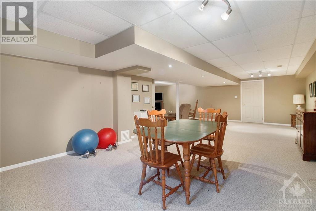 Listing 1359655 - Large Photo # 15
