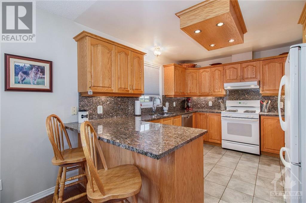 Listing 1359655 - Large Photo # 6