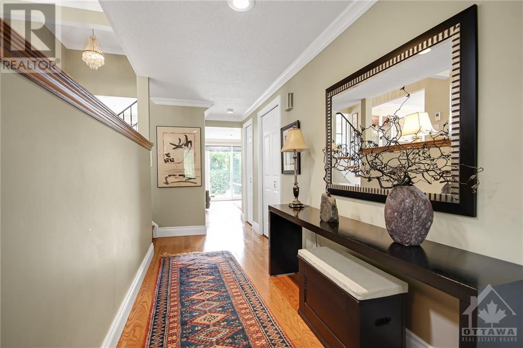 1719 FIELDSTONE CRESCENT