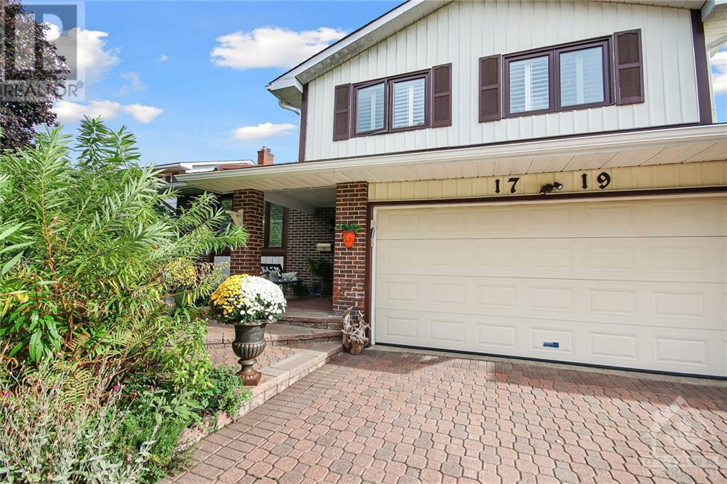 1719 FIELDSTONE CRESCENT