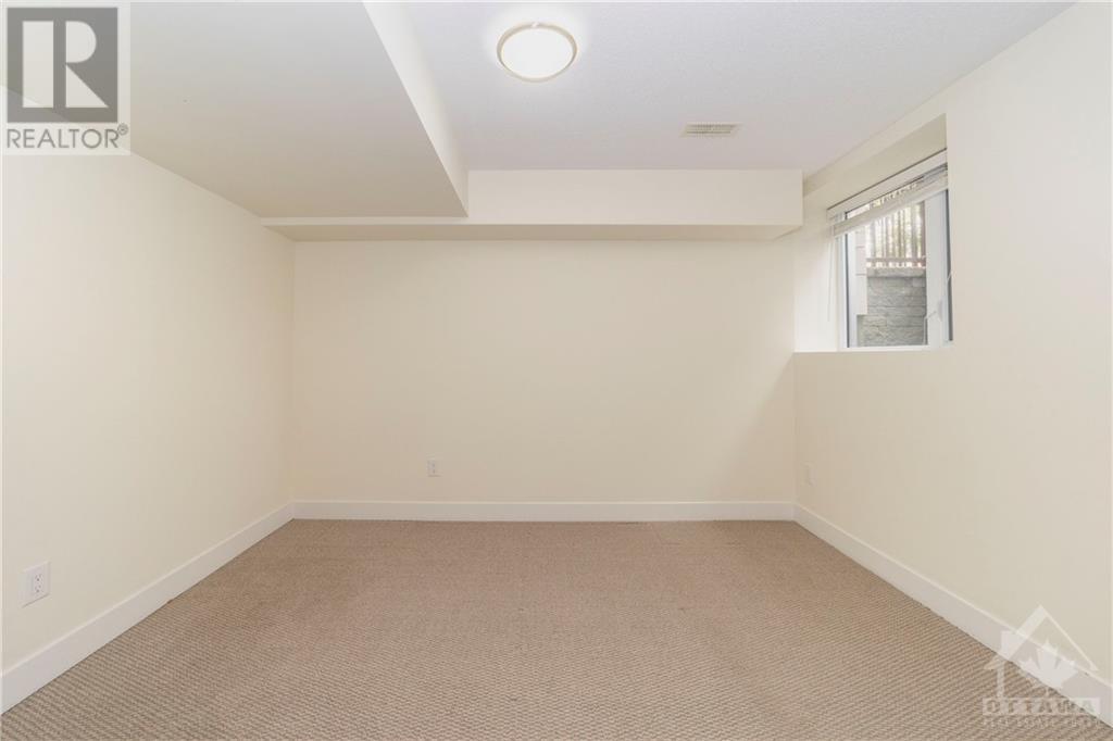 Listing 1359704 - Large Photo # 11