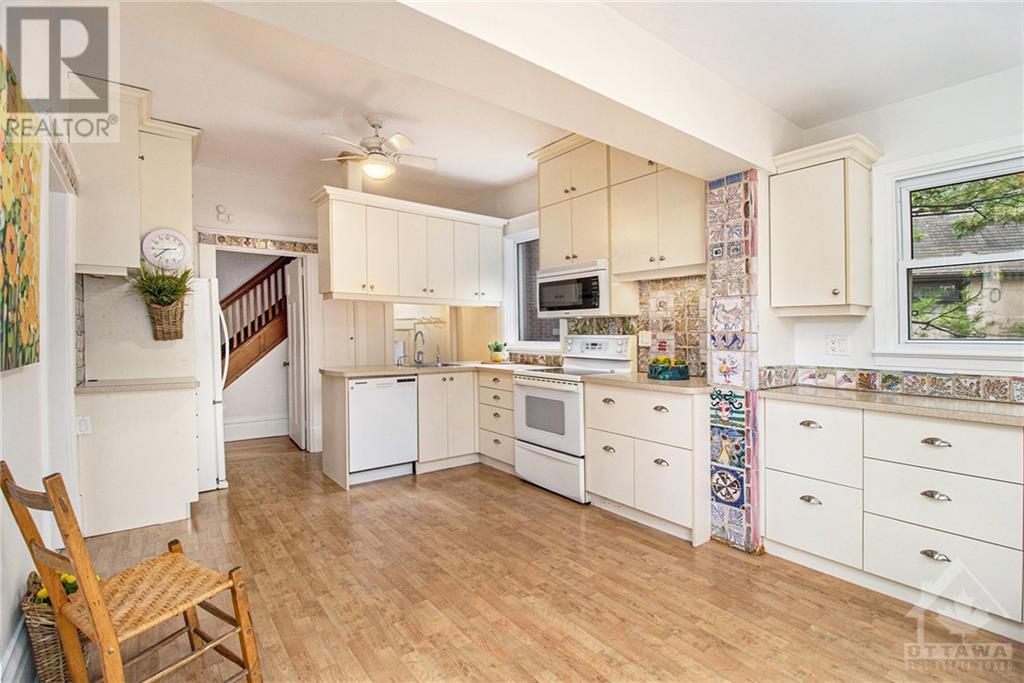 Listing 1359720 - Large Photo # 9