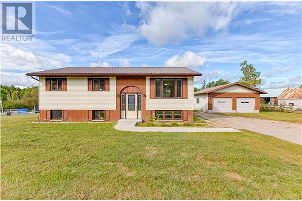 781 PRIEBE ROAD, Petawawa