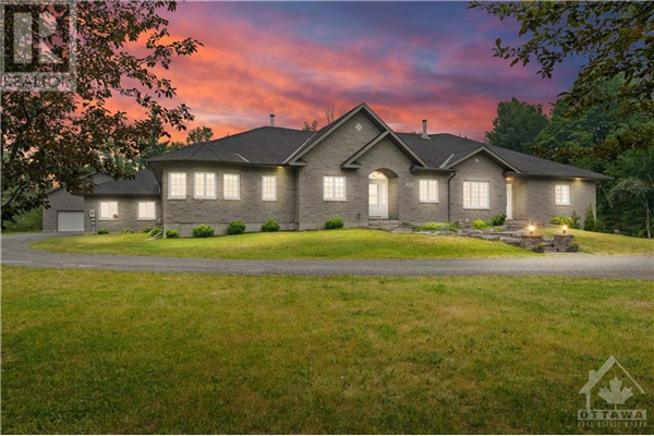 154 WILBERT COX DRIVE, Ottawa