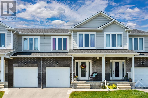 32 CODE CRESCENT, Carleton Place