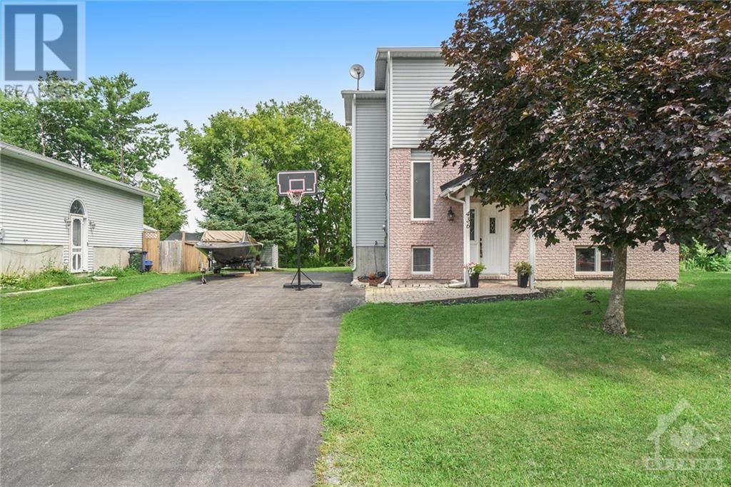 436 YVES STREET UNIT#B, #B