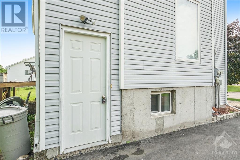 436 YVES STREET UNIT#B, #B